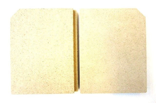 ESSE 500 PAIR OF TOP BAFFLE BRICKS VERMICULITE