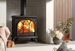 STOVAX HUNTINGDON 30 ECO A* MULTI FUEL STOVE WITH TRACERY DOOR